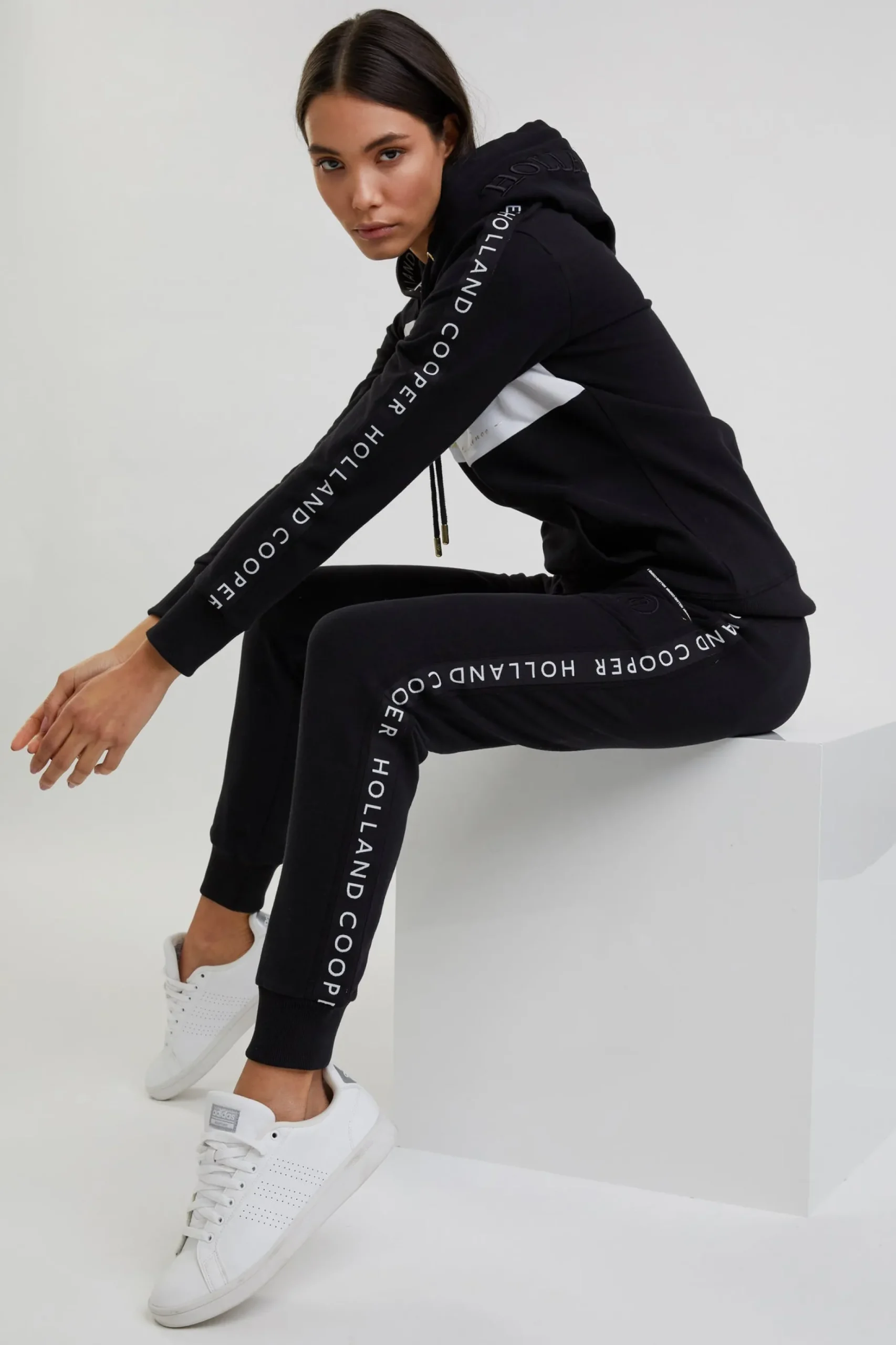 Deluxe Jogger