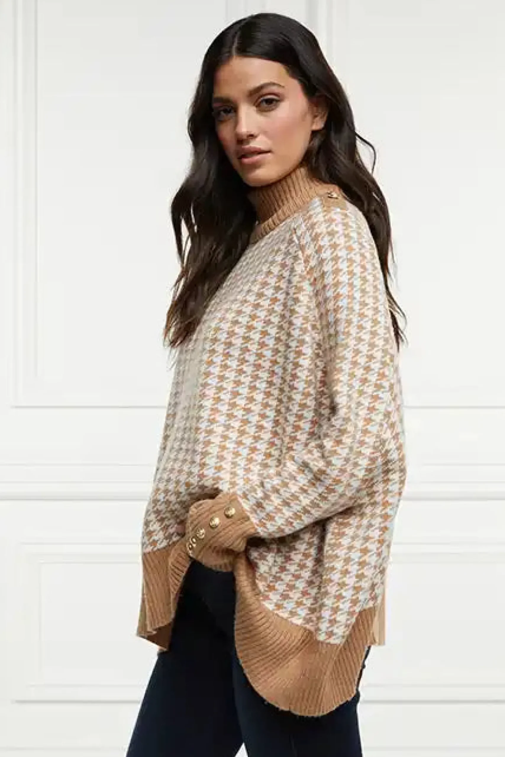 Kingsbury Cape Knit
