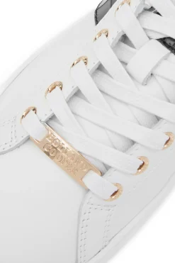 Knightsbridge Court Trainer