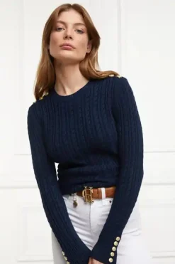 Seattle Cable Crew Knit