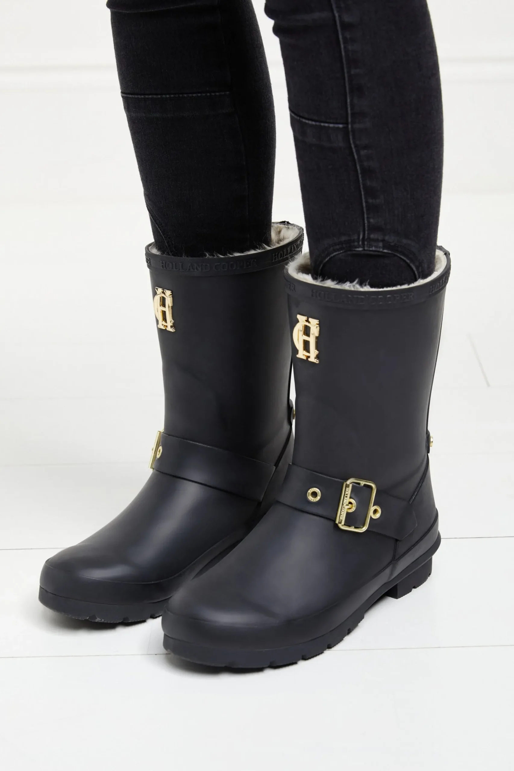 Sherpa Lined Chelsea Wellington