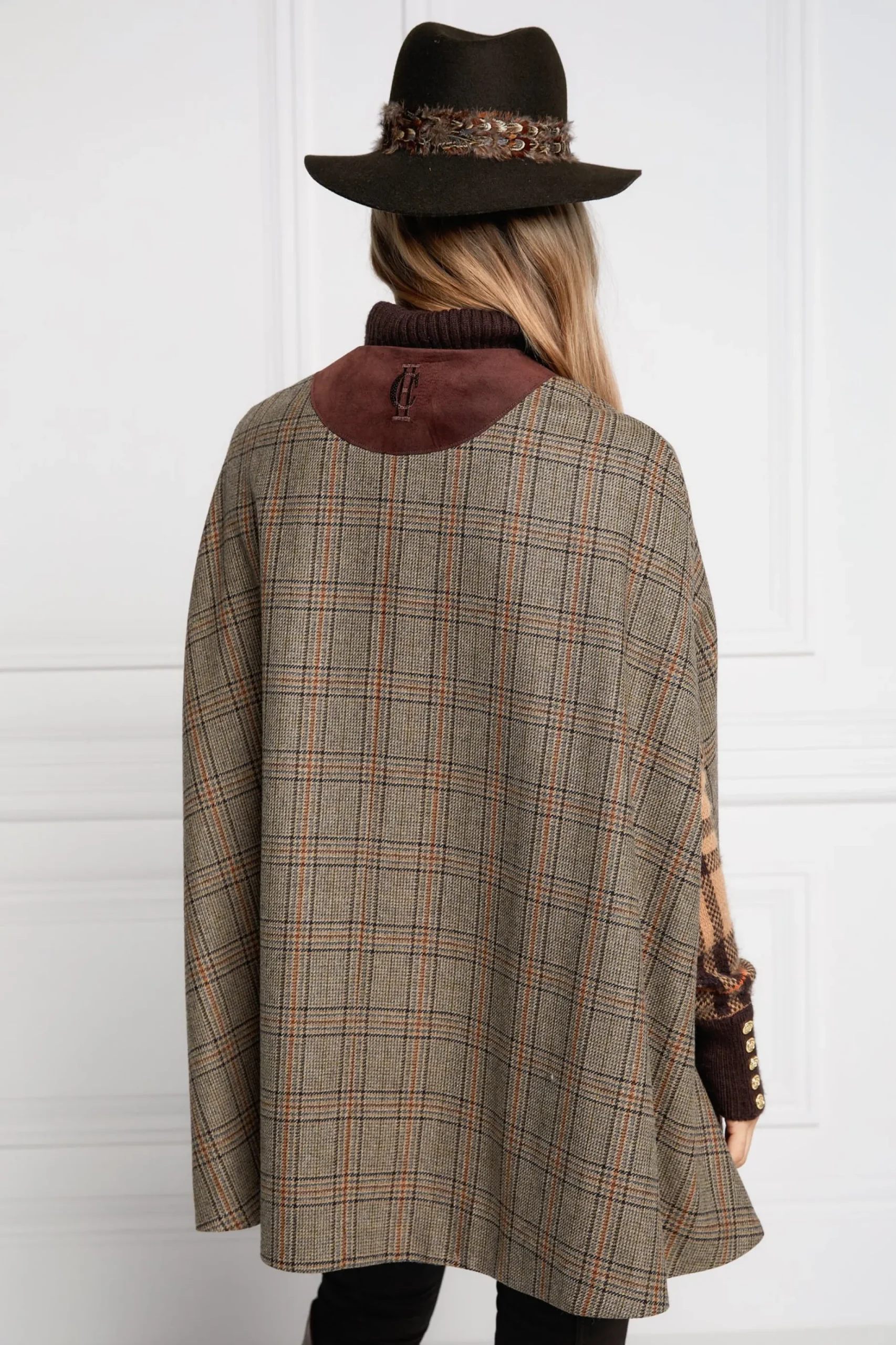 Slim Cape