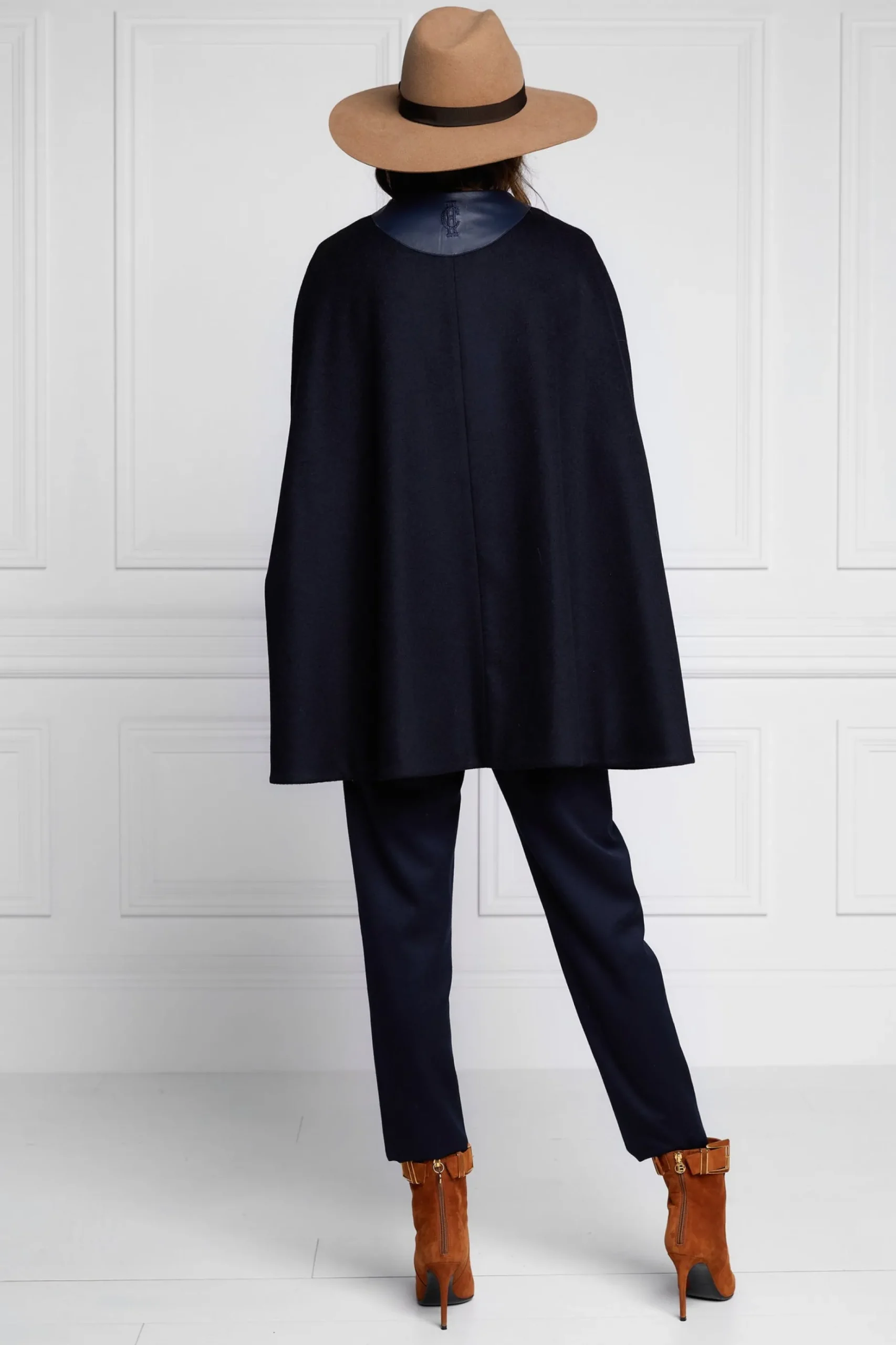 Slim Cape