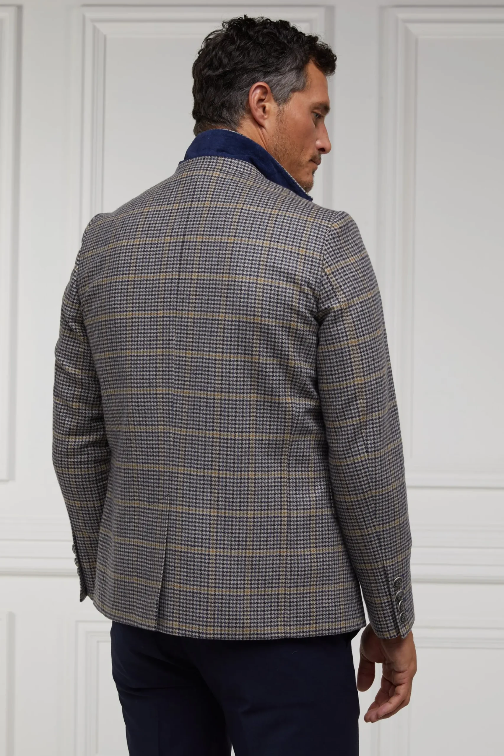 The Single Breasted Blazer
