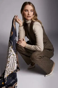 Victoria Silk Scarf